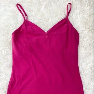 No Boundaries Stretch Tank Top Large.